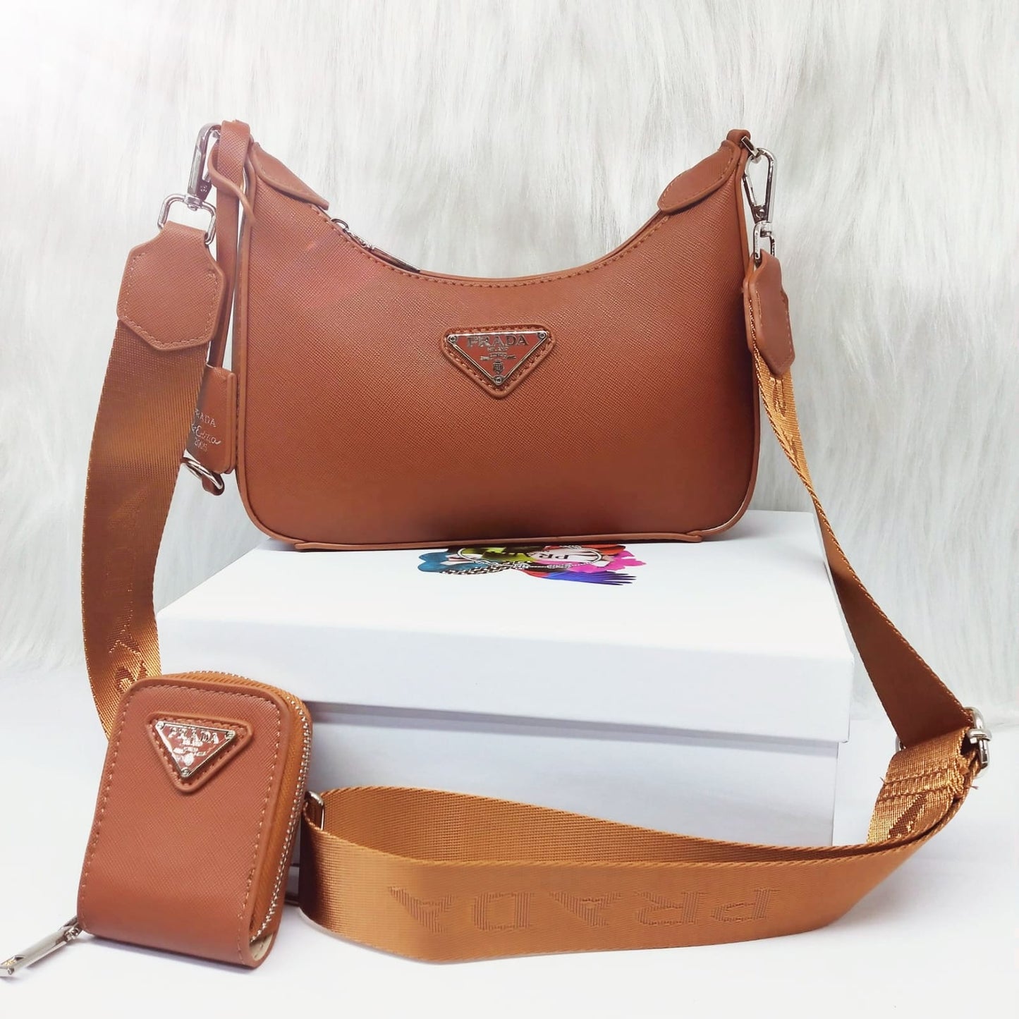 ๐๐๐ซ๐๐๐ Re-Edition Shoulder Bag