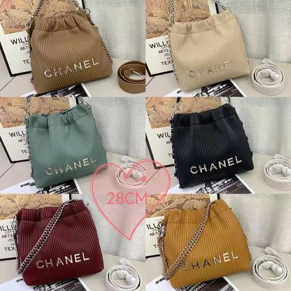 Chanel bucket shoulder bag 28cm